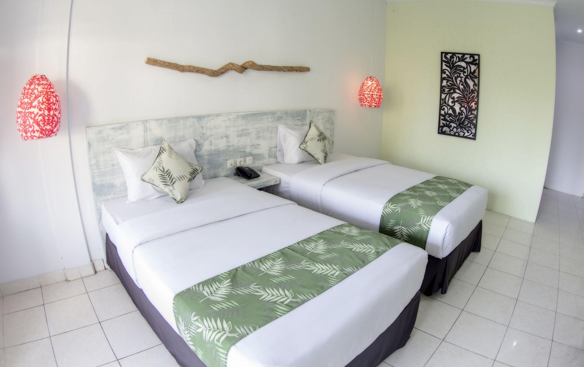 Beji Bay Resort Padangbai  Exterior photo