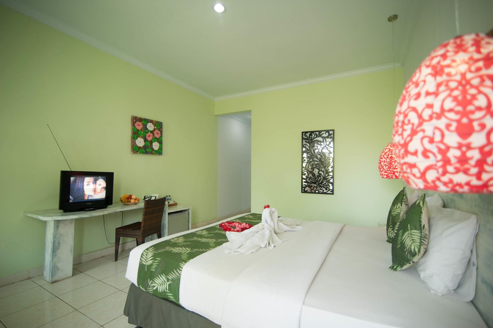 Beji Bay Resort Padangbai  Exterior photo